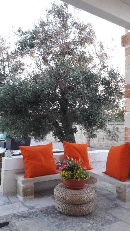 La Dimora Dei Conti Bed & Breakfast Collemeto Екстериор снимка