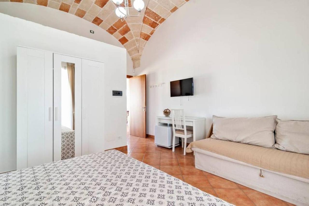 La Dimora Dei Conti Bed & Breakfast Collemeto Екстериор снимка