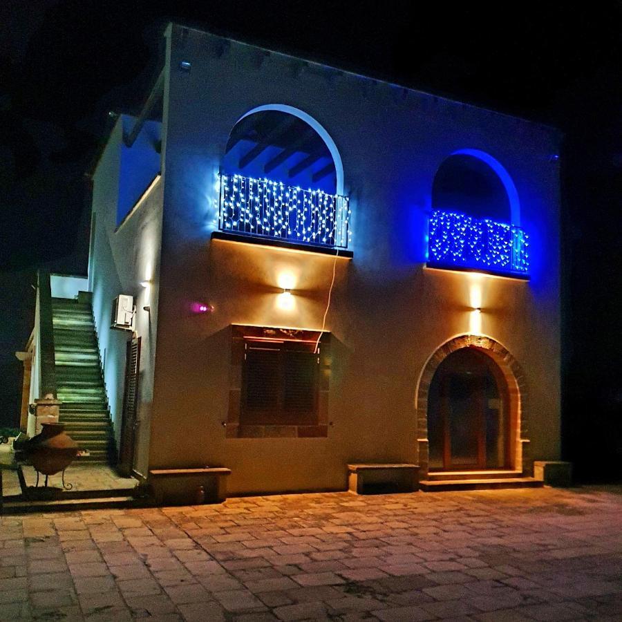 La Dimora Dei Conti Bed & Breakfast Collemeto Екстериор снимка