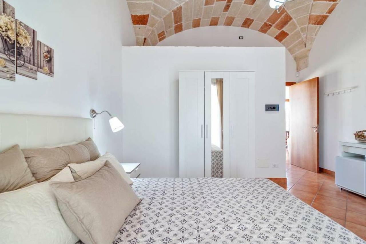 La Dimora Dei Conti Bed & Breakfast Collemeto Екстериор снимка